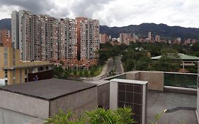 Hotel bh El Poblado